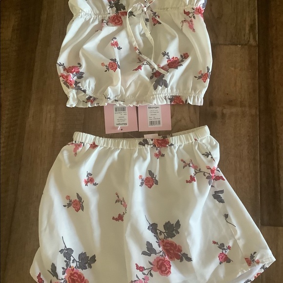 Showpo. Other - Showpo strapless two piece outfit